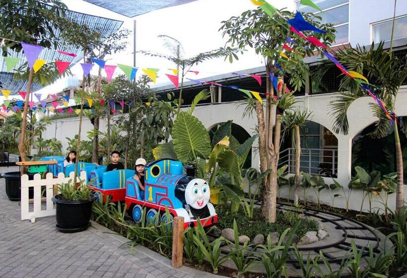 酒店 Fortunagrande Seturan Yogyakarta