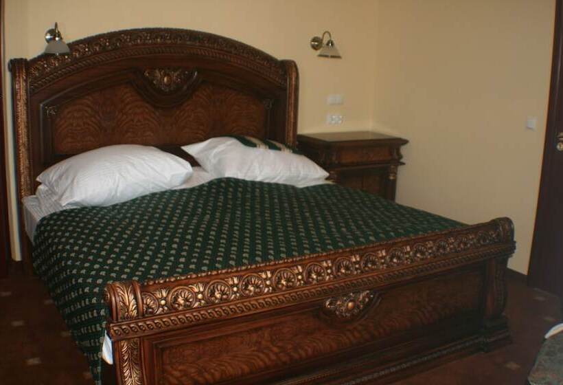 فندق Daisy Superior