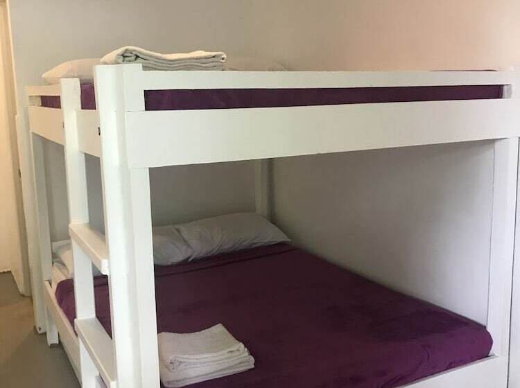 هتل Dormitels.ph El Nido