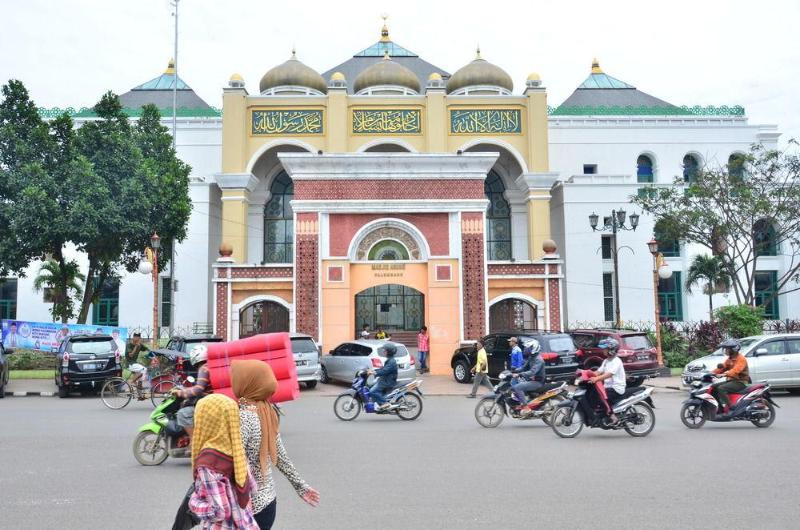 Emilia Hotel By Amazing