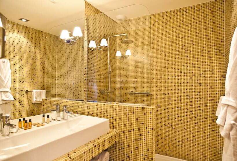 هتل Et Spa Du Chateau