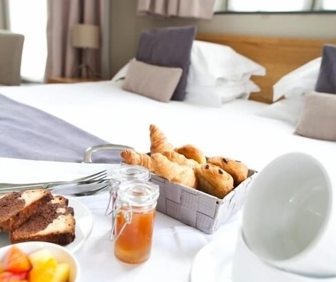 هتل Et Spa Du Chateau