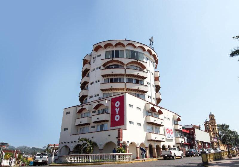 ホテル Gran Santiago Plaza