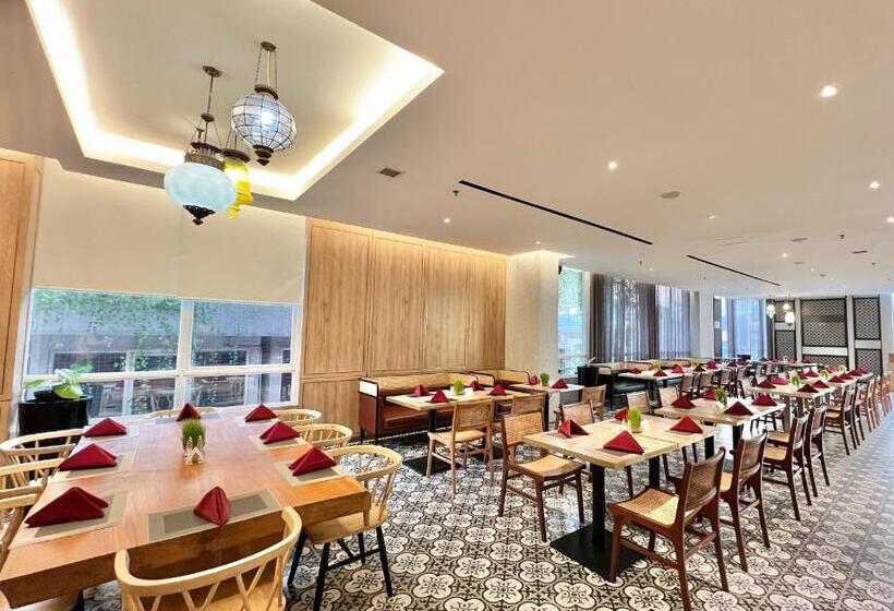 호텔 Grand Zuri Malioboro