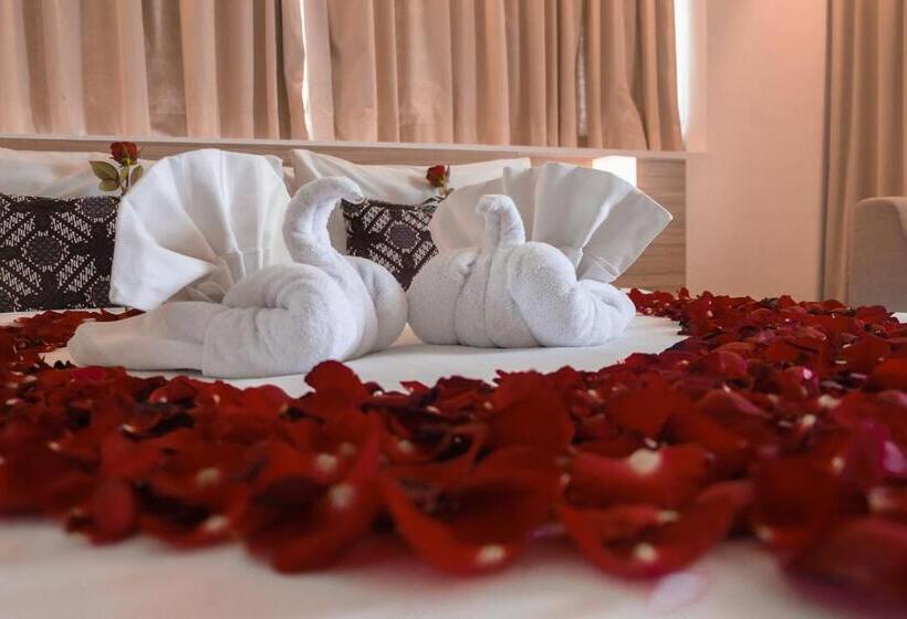 호텔 Grand Zuri Malioboro