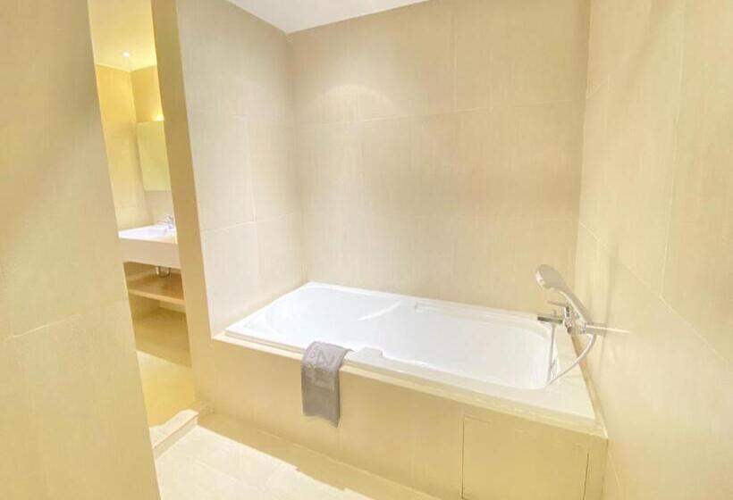 호텔 Grand Zuri Malioboro