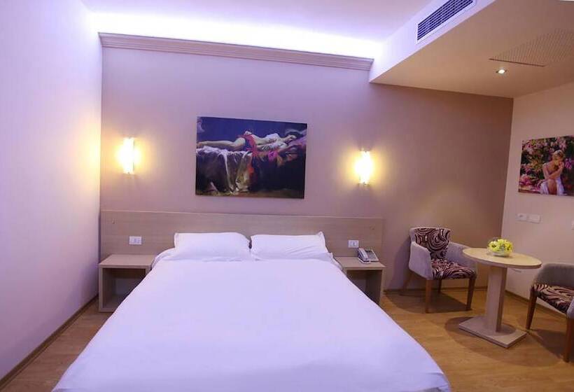 בית מלון כפרי Green