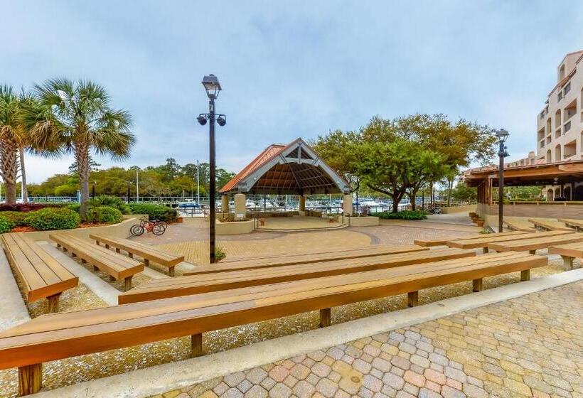 בית מלון כפרי Harbourside I I I