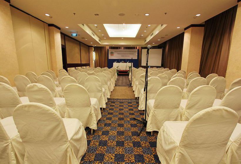 酒店 Harmoni Batam