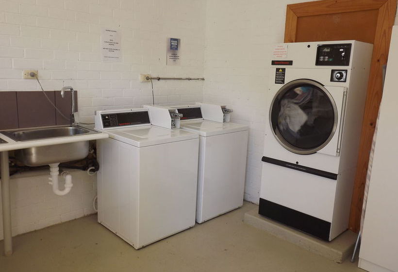 בית מלון כפרי High Country Holiday Park