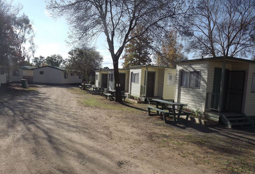 בית מלון כפרי High Country Holiday Park