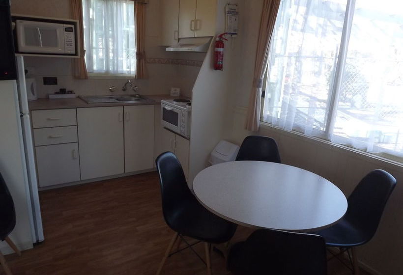 בית מלון כפרי High Country Holiday Park