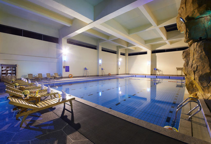 בית מלון כפרי Howard Johnson Hot Spring Resort Wugongshan