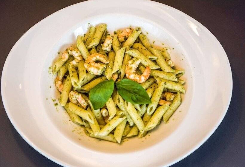 Отель Ibis Marne La Vallée Val D'europe