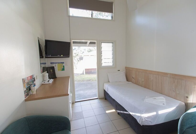 בית מלון כפרי Kirra Beach Tourist Park