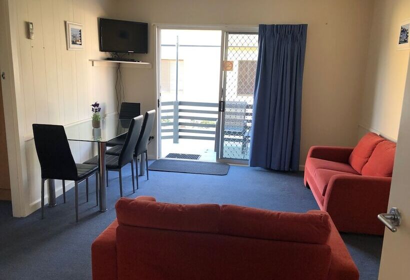 酒店 Koonwarra Holiday Park