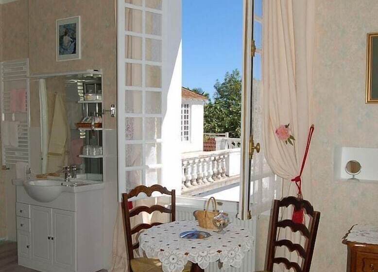 בית מלון כפרי La Maison D'antan