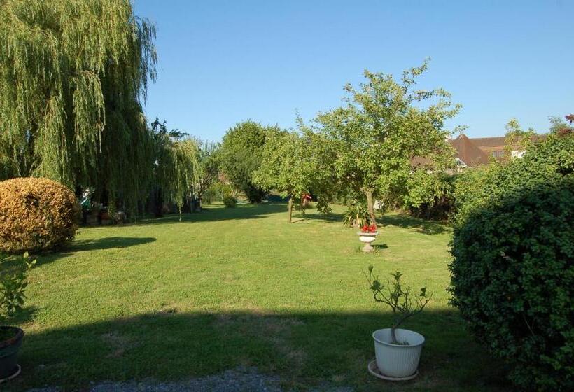 בית מלון כפרי La Maison D'antan