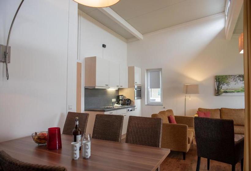 בית מלון כפרי Landal Village L'eau D'heure