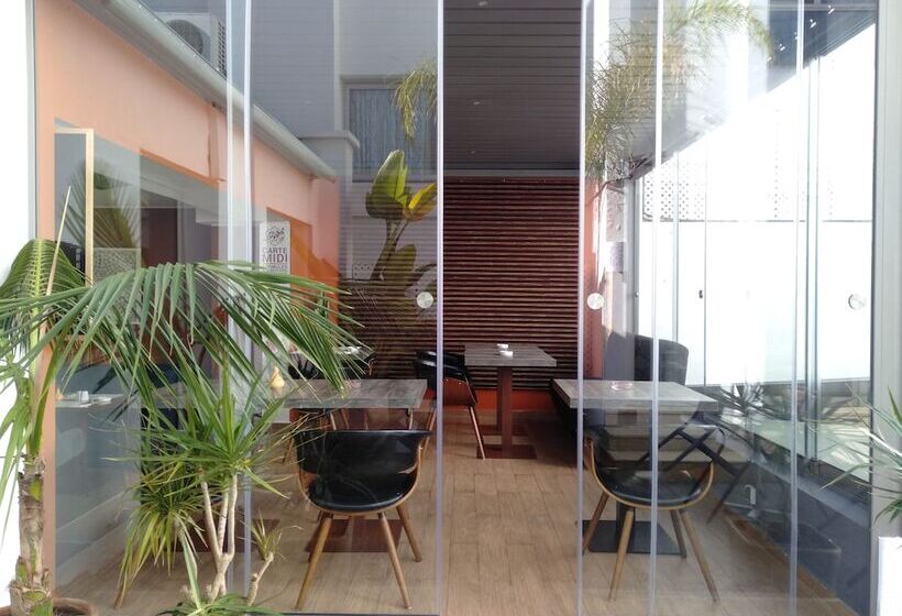 هتل Le Pietri Urban