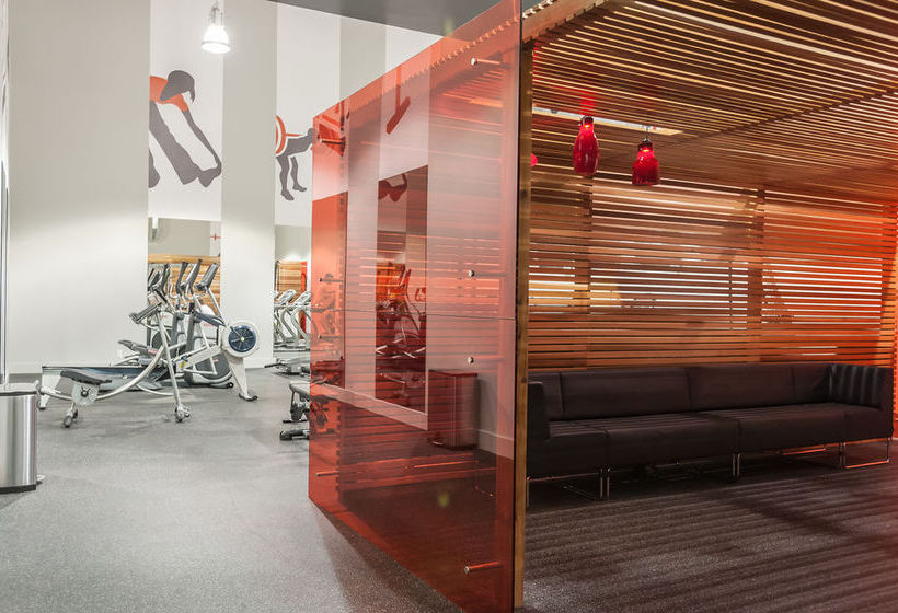 Отель Life Suites - King West Loft