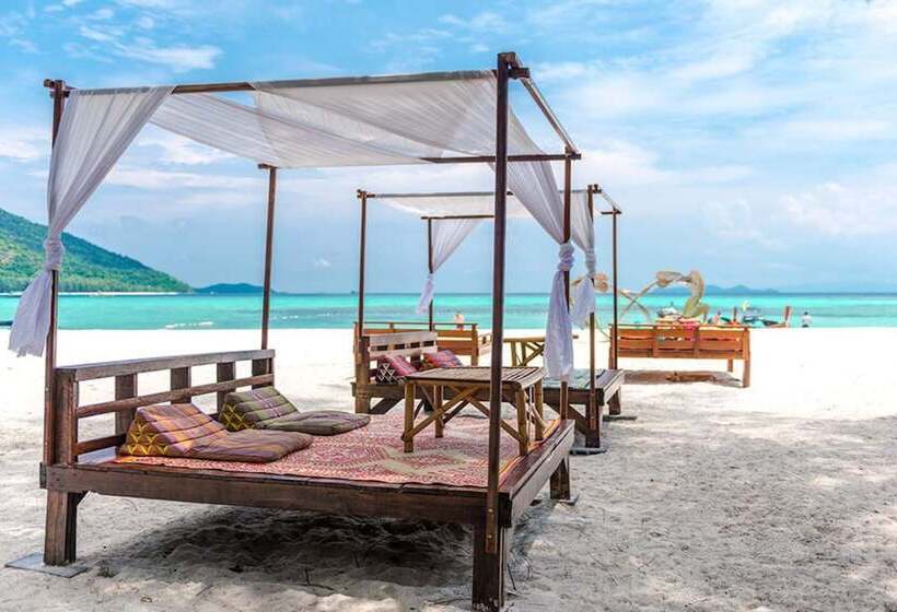 فندق Lipe Beach Resort