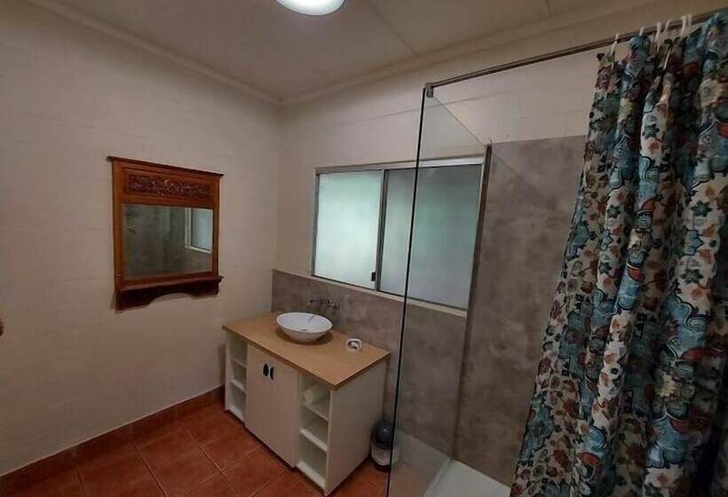 호텔 Litchfield Tourist Park