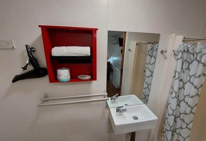 호텔 Litchfield Tourist Park