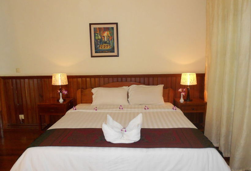 ホテル Mayfair Boutique Angkor Villa