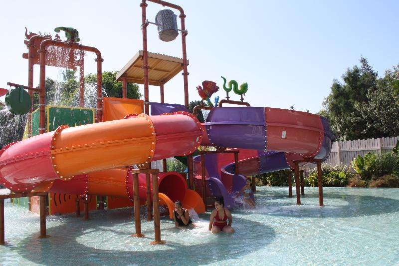 Отель Mayfair Gardens