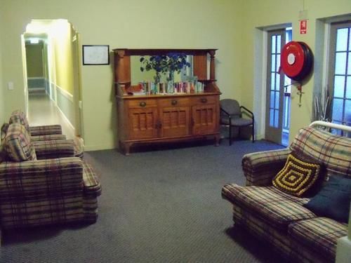 בית מלון כפרי Mcguire's Cbd