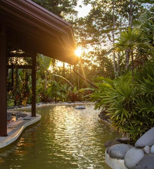 Miradas Arenal Hotel & Hotsprings