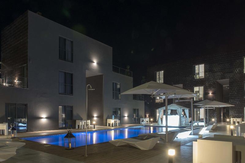 בית מלון כפרי Nacala Plaza Business Design