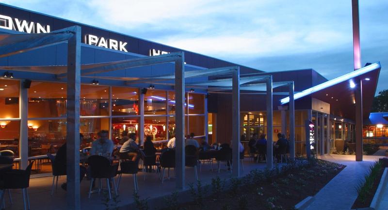 בית מלון כפרי Nightcap At Sandown Park