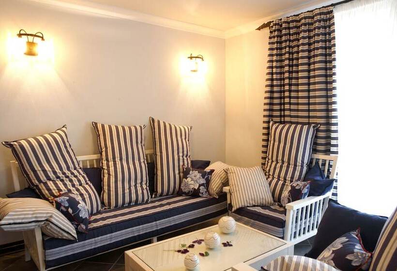 فندق Oasis Resort Lozenets