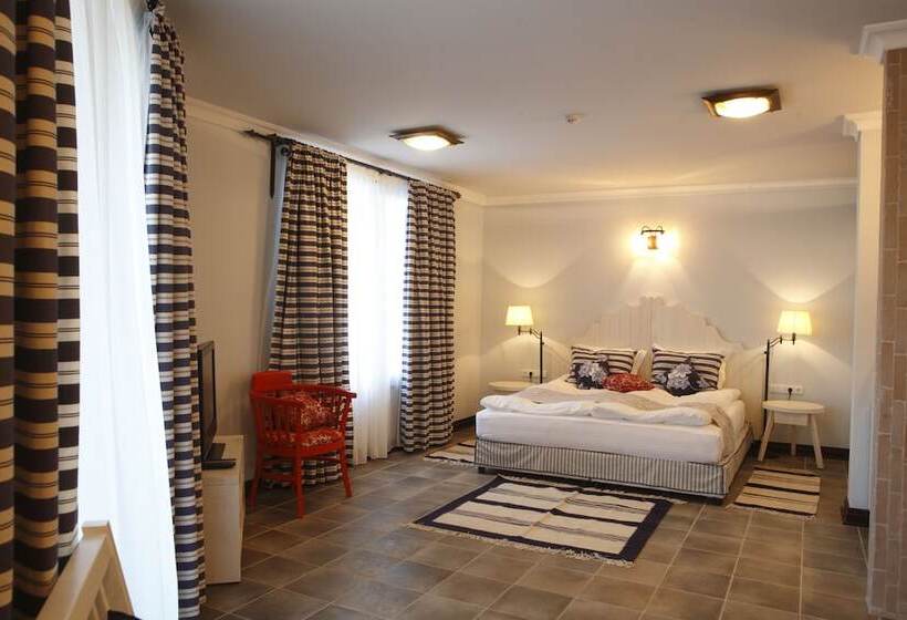 فندق Oasis Resort Lozenets