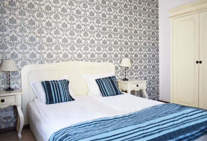 فندق Oasis Resort Lozenets