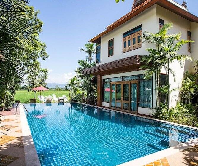 호텔 Phusanfah Resort