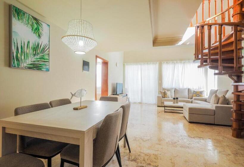 בית מלון כפרי Playa Turquesa Ocean Club