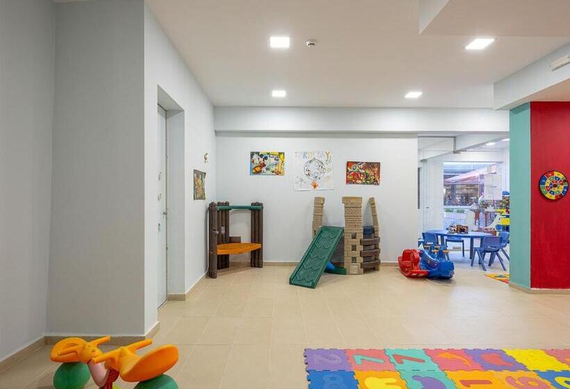 酒店 Porto Platanias Village Resort