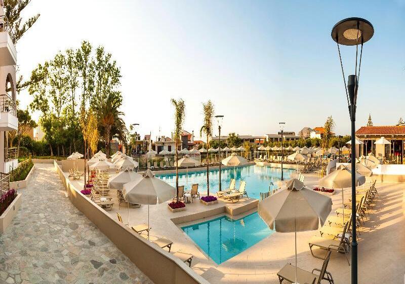 酒店 Porto Platanias Village Resort