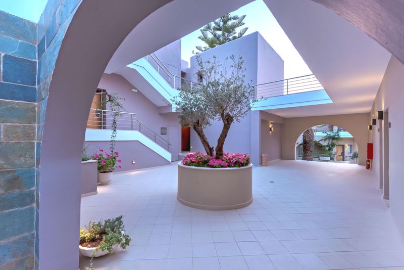 هتل Porto Platanias Village Resort