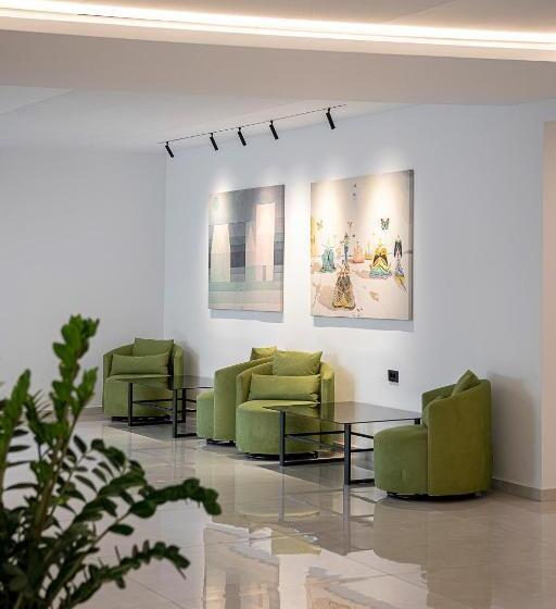 酒店 Porto Platanias Village Resort