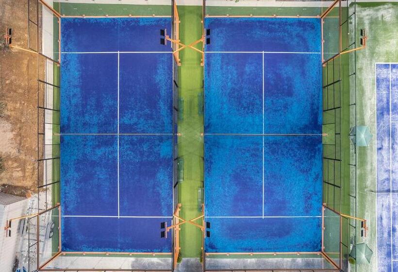 酒店 Porto Platanias Village Resort