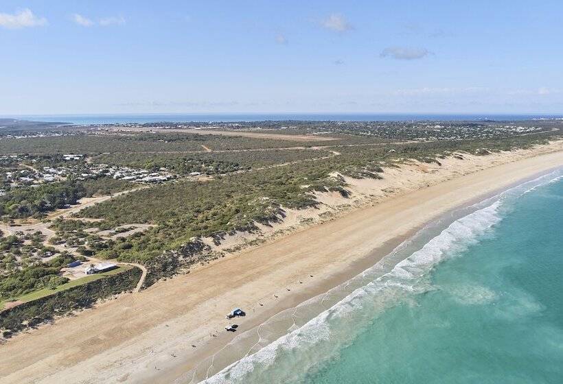 בית מלון כפרי Rac Cable Beach Holiday Park