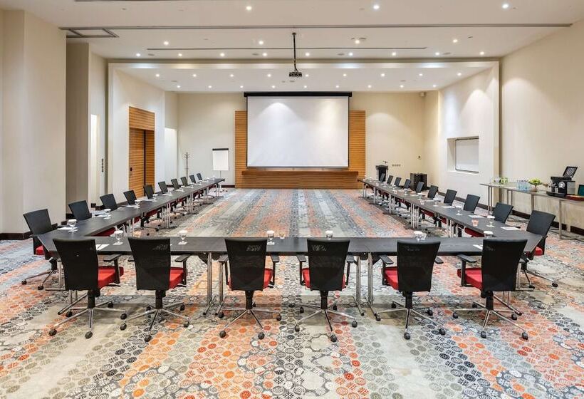 בית מלון כפרי Radisson Blu Resort Jizan