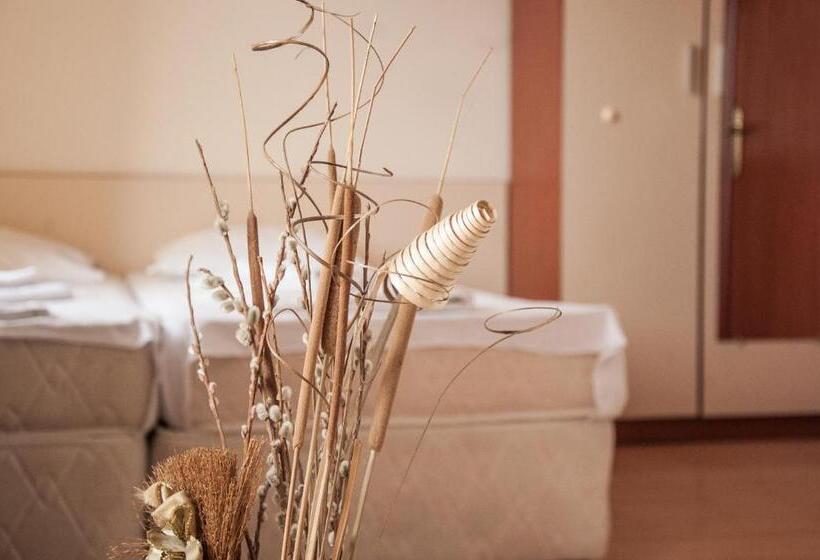 فندق Rainbow 2 Holiday Complex