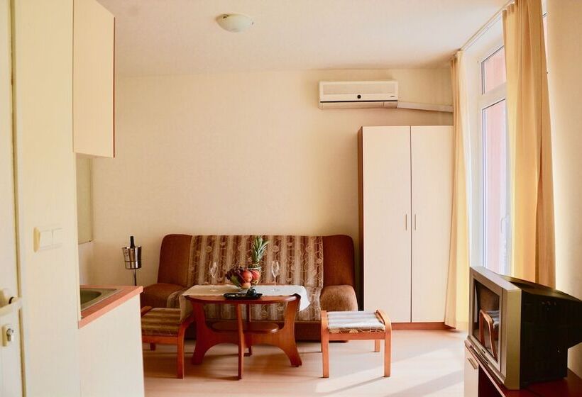 فندق Rainbow 2 Holiday Complex