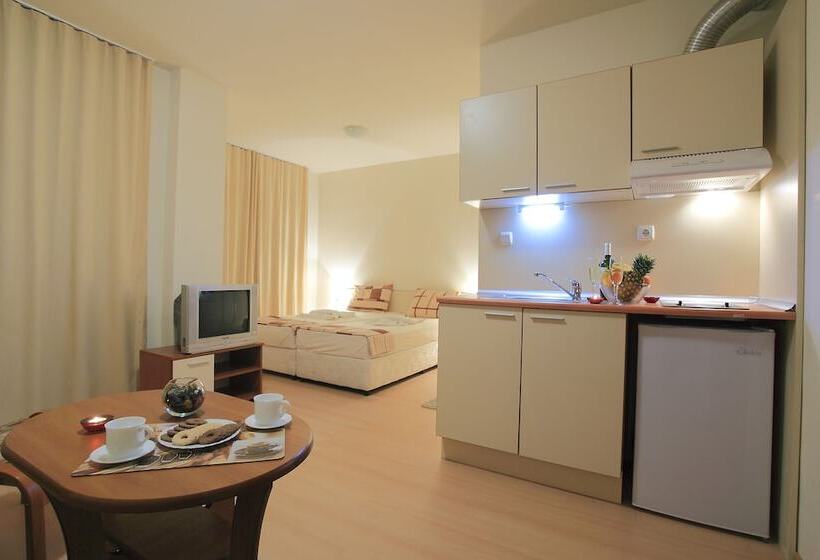 فندق Rainbow 2 Holiday Complex