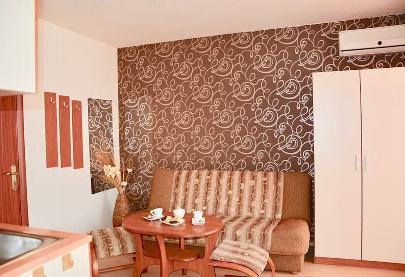 فندق Rainbow 2 Holiday Complex